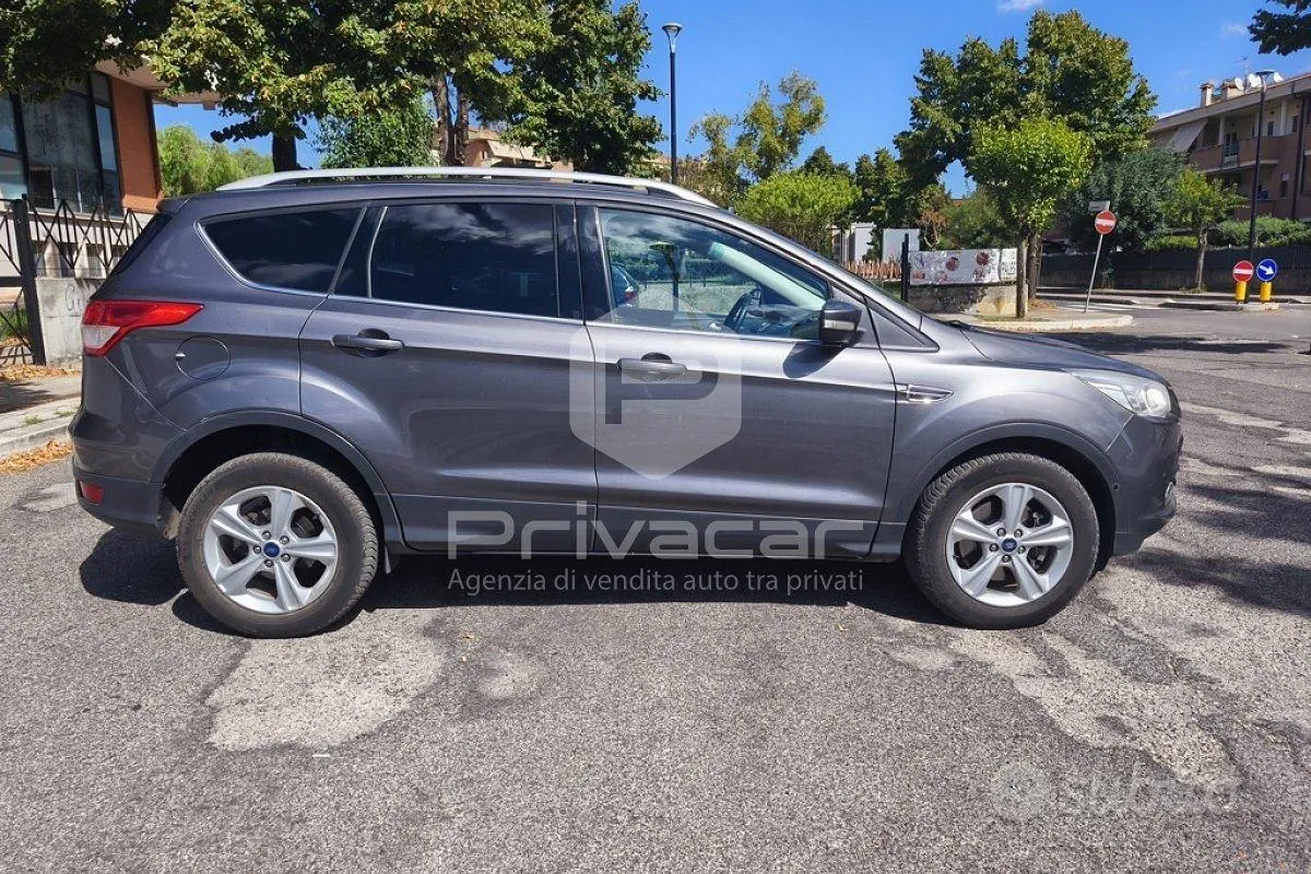Ford Kuga 2014 photo 4