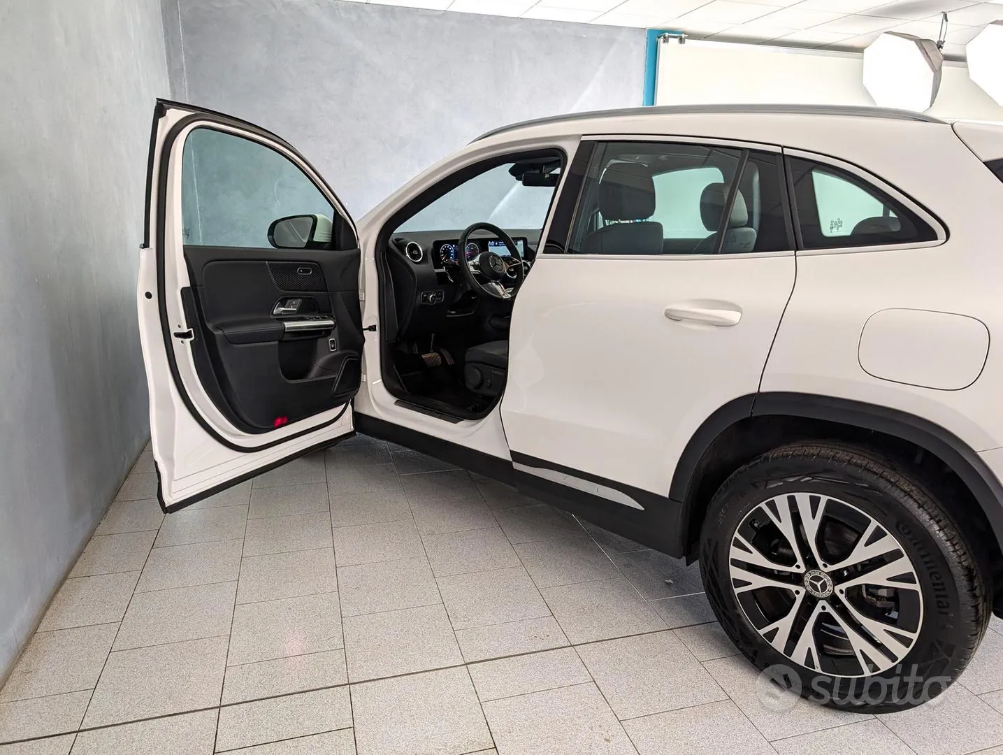 Mercedes-Benz Gla 2024 photo 4