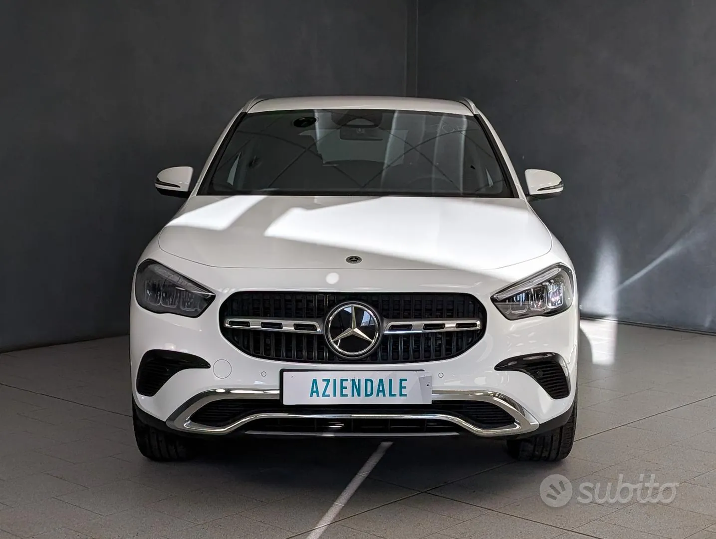Mercedes-Benz Gla 2024 photo 2