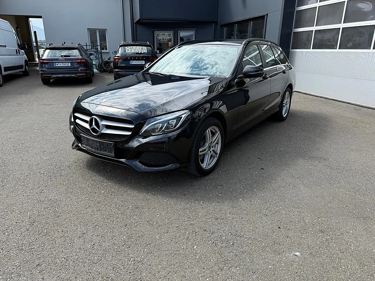 Mercedes-Benz C-Class 2016 photo 3