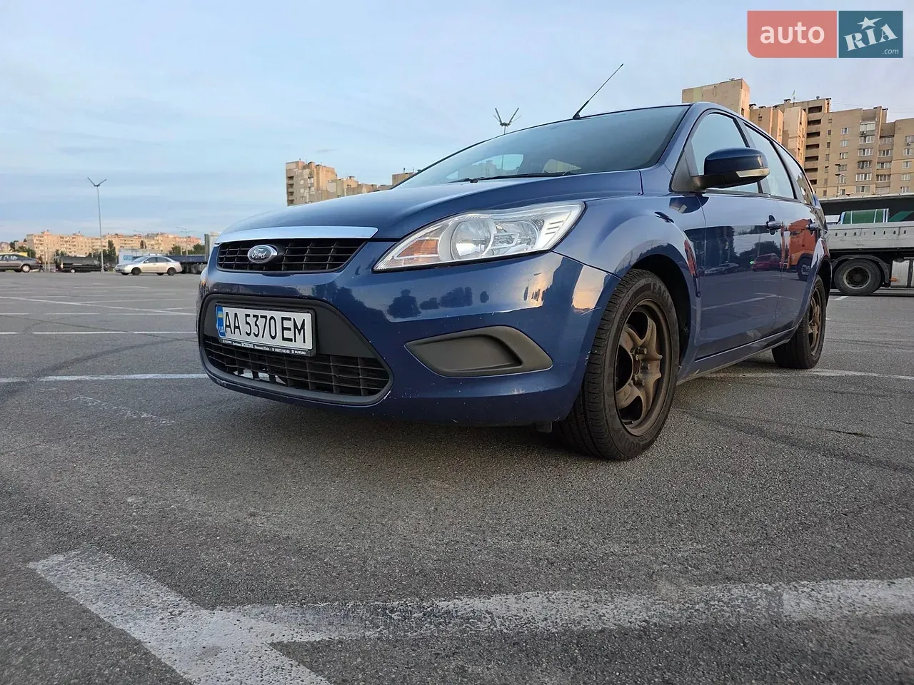 Ford Focus 2009 photo 2