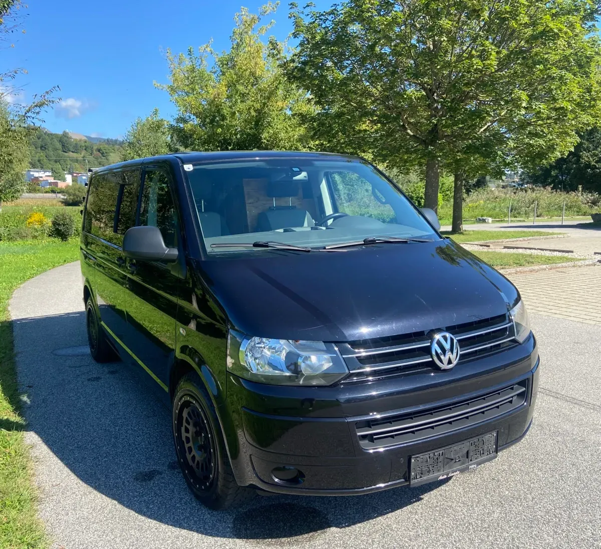 Volkswagen T5 2013 photo 2