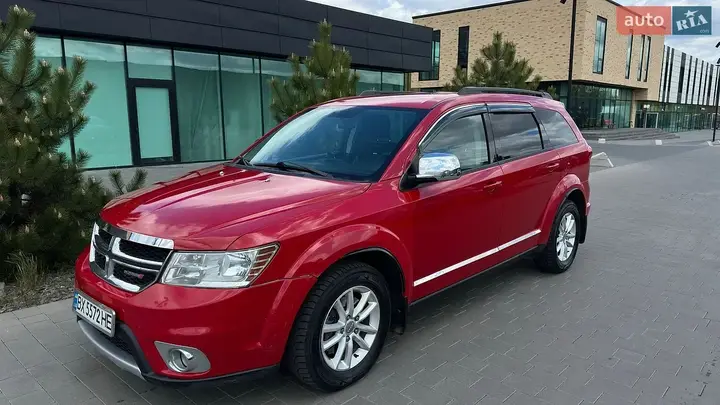 Dodge Journey 2012 photo 3