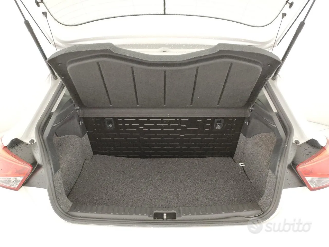 Seat Ibiza 2020 photo 4