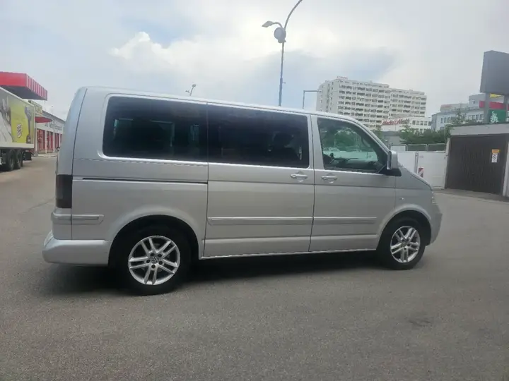 Volkswagen Multivan 2007 photo 3