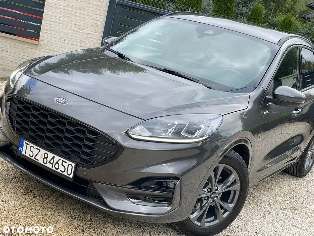 Ford Kuga 2023 photo 2