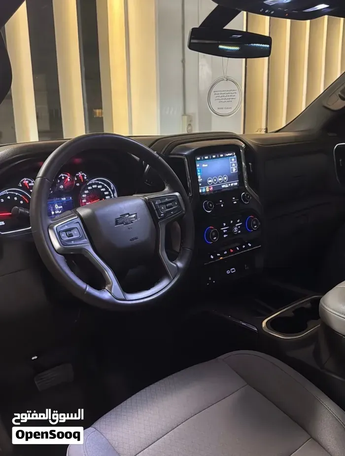 Chevrolet Silverado 2020 photo 4