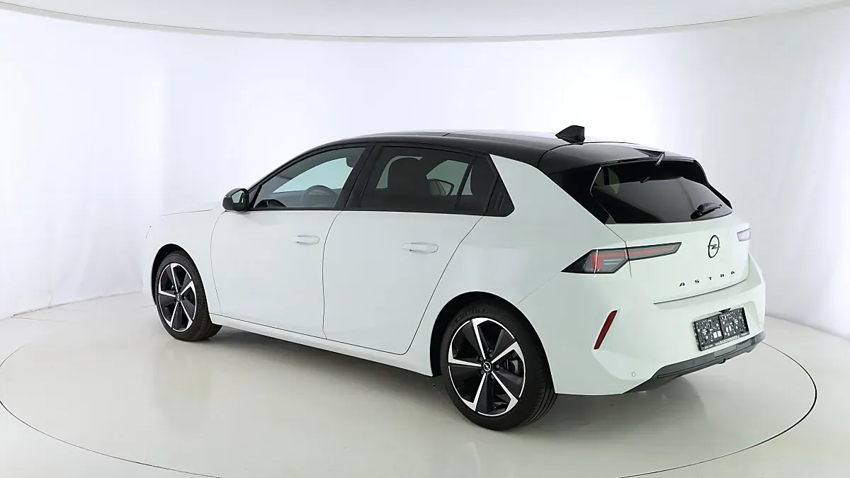 Opel Astra 2026 photo 3