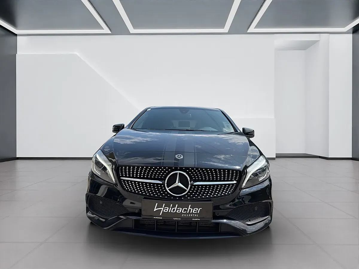 Mercedes-Benz A-Class 2017 photo 3