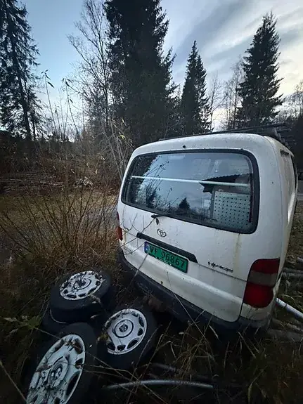 Toyota Hiace 2008 photo 4