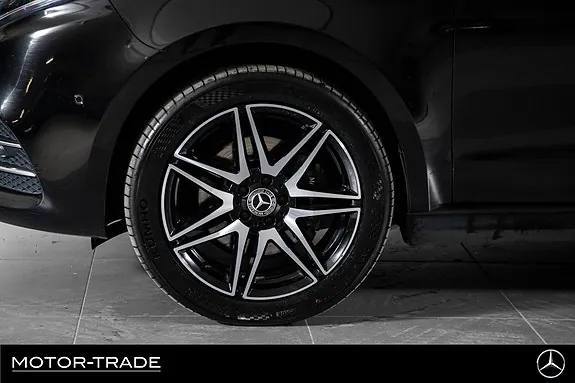 Mercedes-Benz V300 D 2020 photo 5