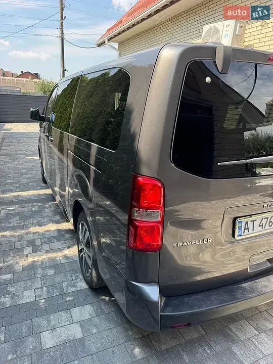 Peugeot Traveller 2018 photo 4