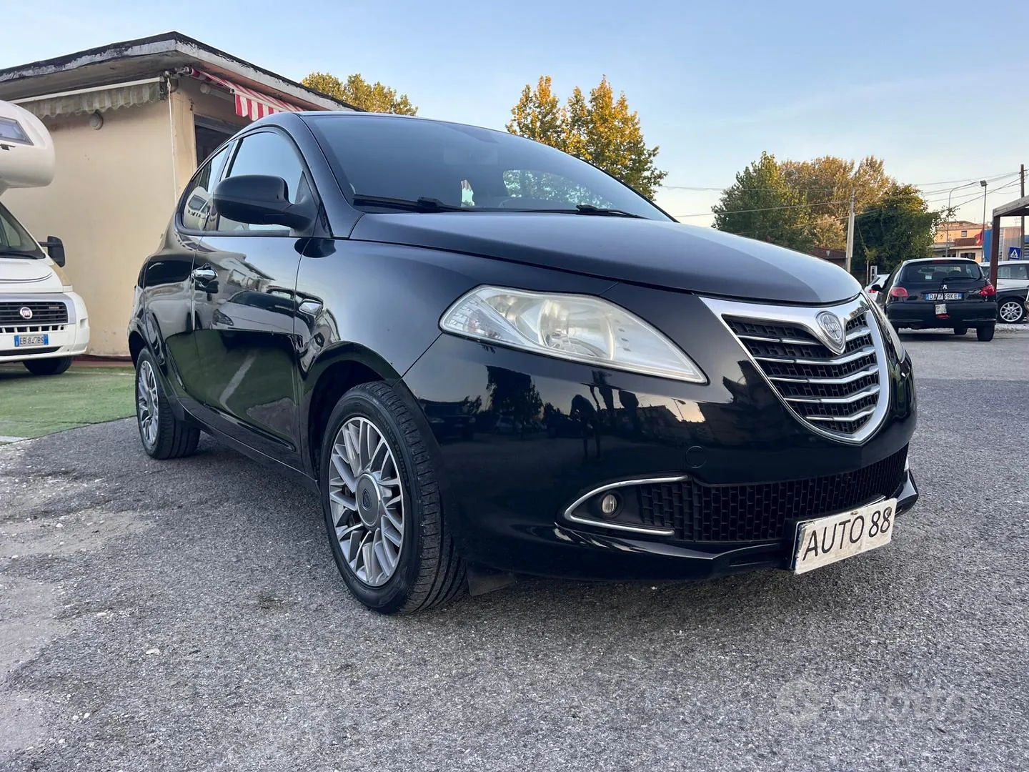 Lancia Ypsilon 2012 photo 2