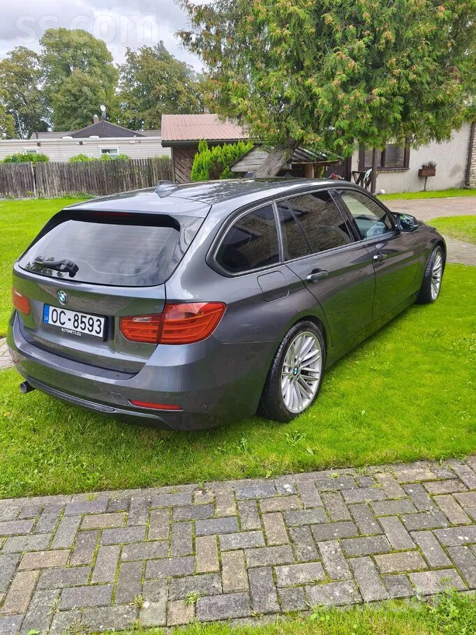 BMW 318 2013 photo 3