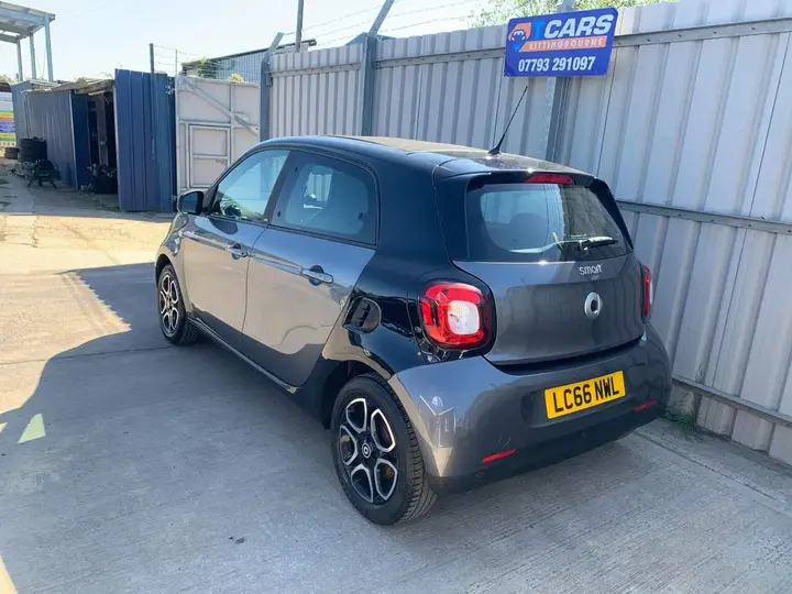 Smart Forfour 2016 photo 3