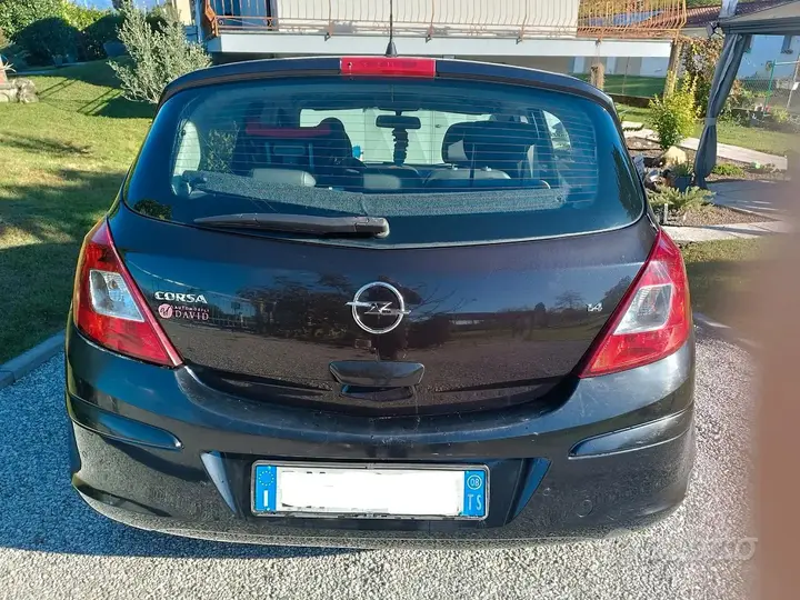 Opel Corsa 2008 photo 2