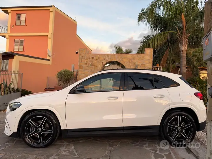 Mercedes-Benz Gla 2023 photo 5