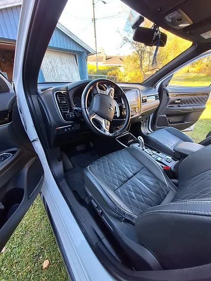 Mitsubishi Outlander 2019 photo 4