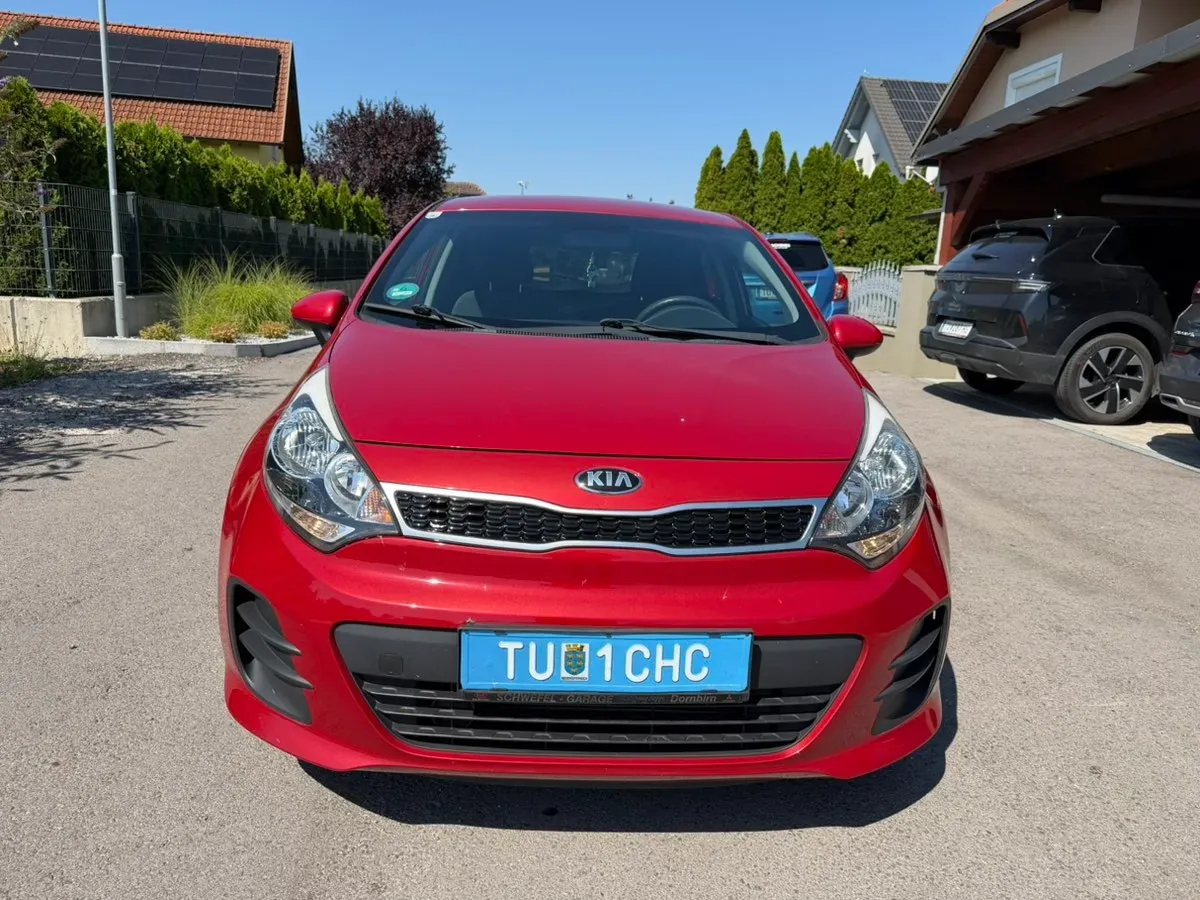 Kia Rio 2015 photo 2