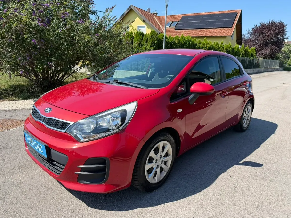 Kia Rio 2015 photo 3