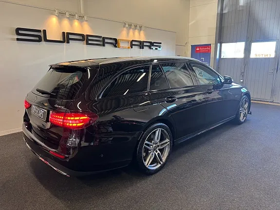 Mercedes-Benz E300 2021 photo 5