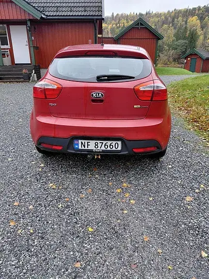 Kia Rio 2013 photo 3