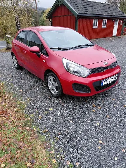 Kia Rio 2013 photo 4