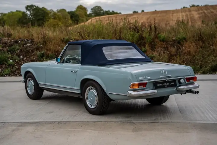 Mercedes-Benz 280 Sl 2026 photo 2