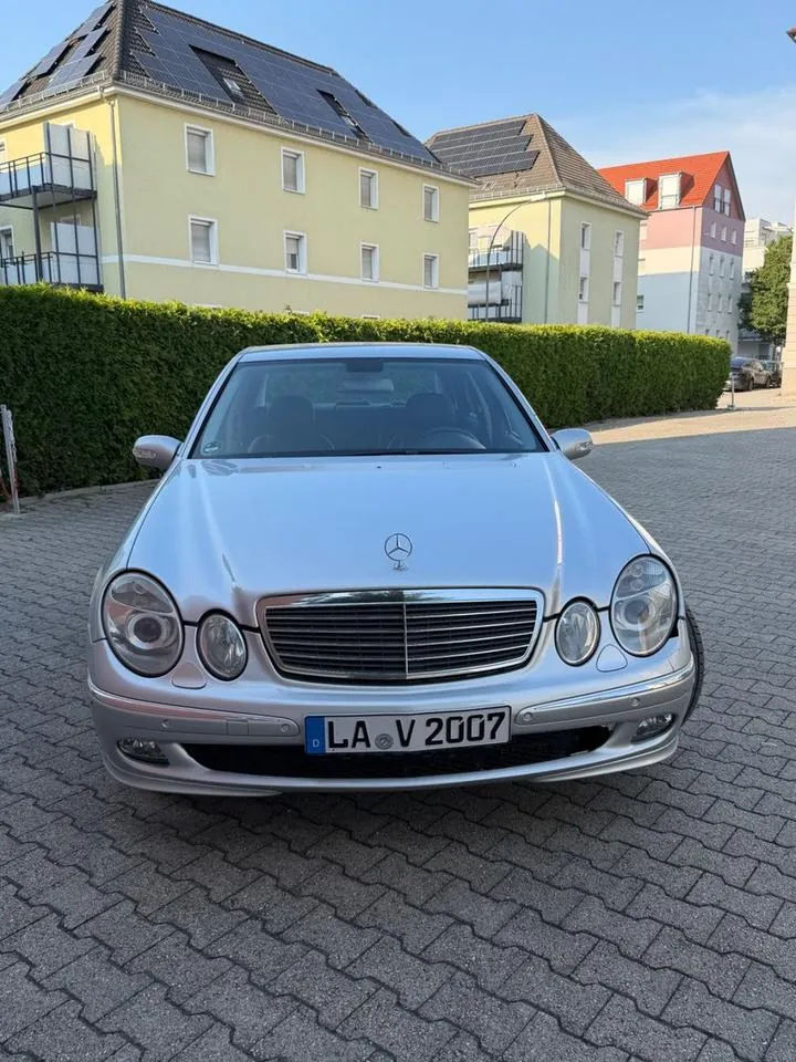 Mercedes-Benz E 280