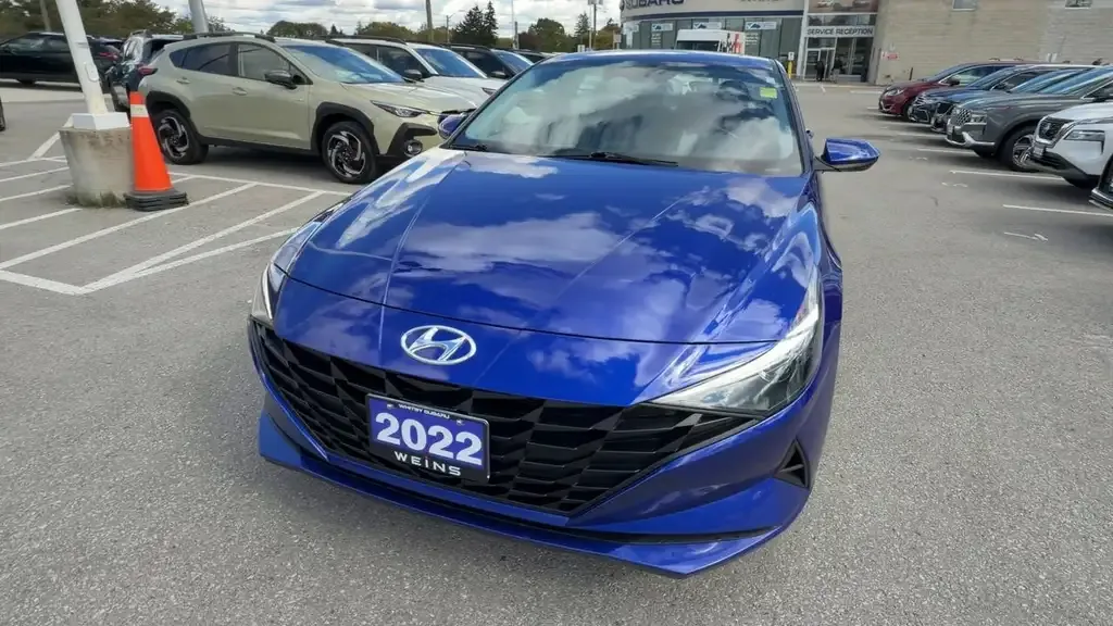 Hyundai Elantra 2022 photo 3