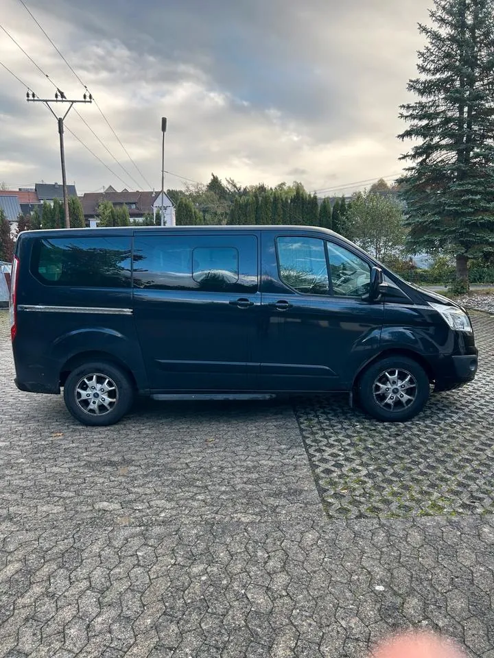 Ford Tourneo Custom