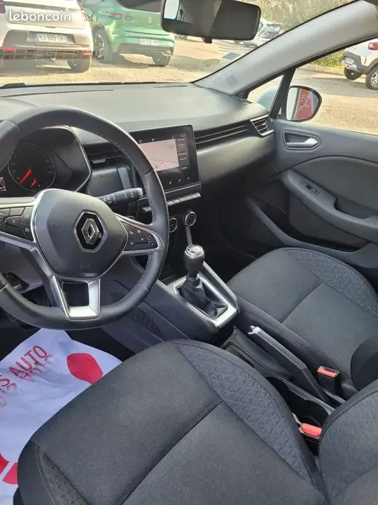 Renault Clio 2020 photo 3