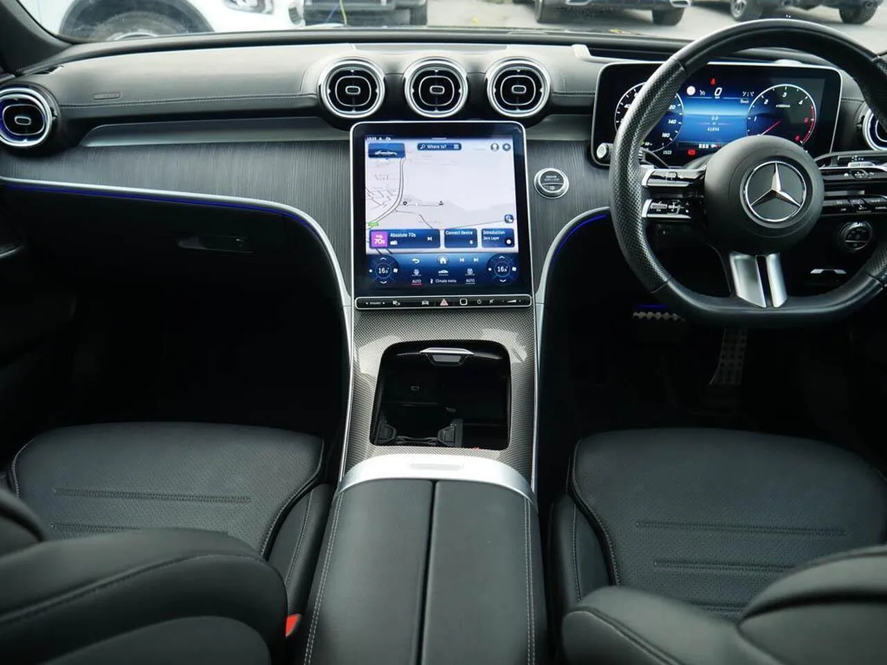 Mercedes-Benz C-Class 2023 photo 5