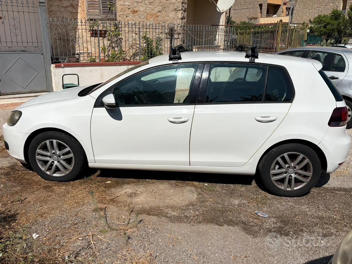 Volkswagen Golf 2011 photo 3