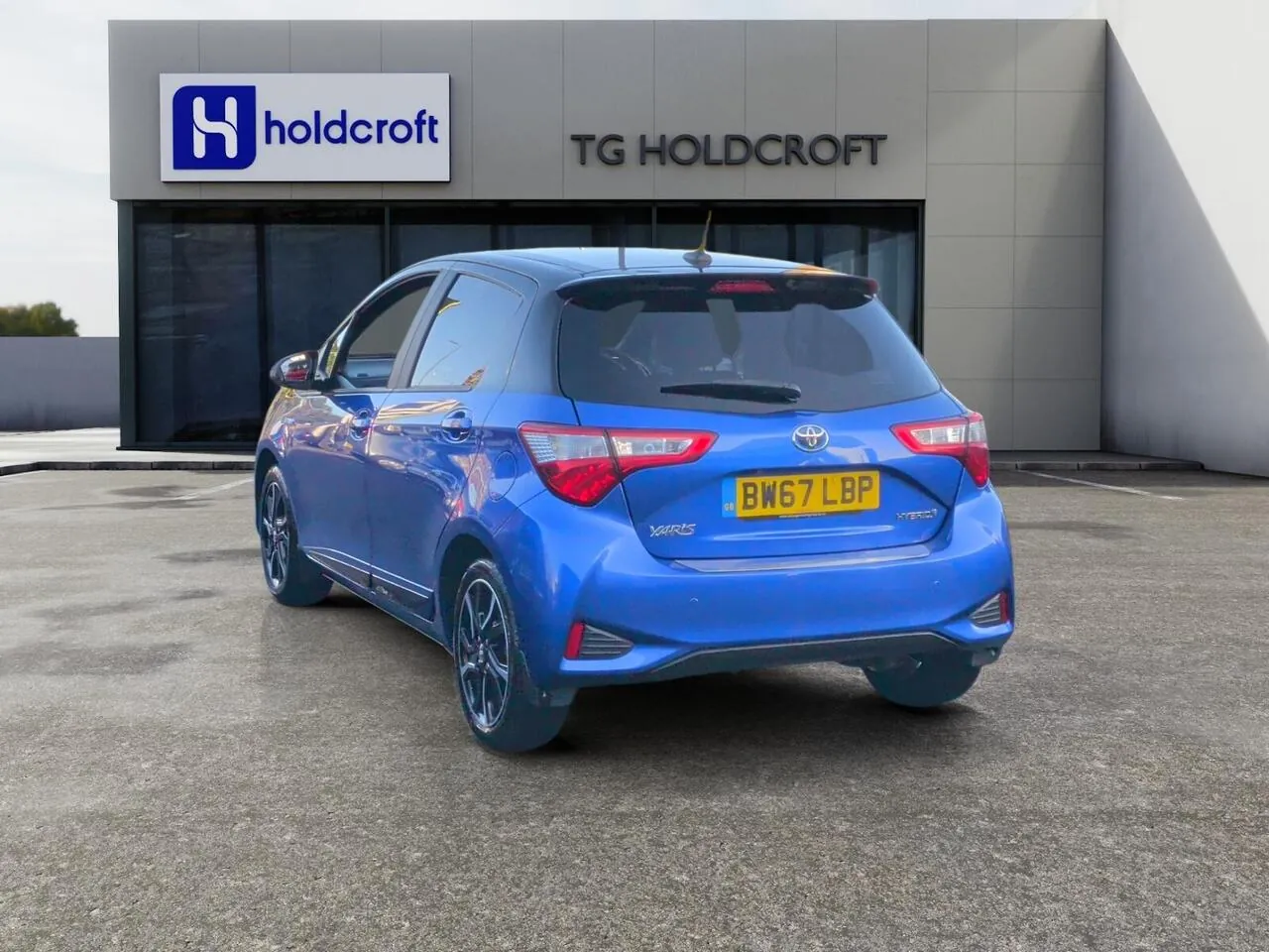 Toyota Yaris 2018 photo 3