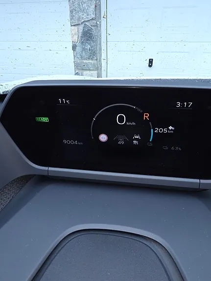 Subaru Solterra 2023 photo 4
