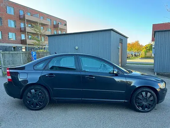 Volvo S40 2004 photo 5