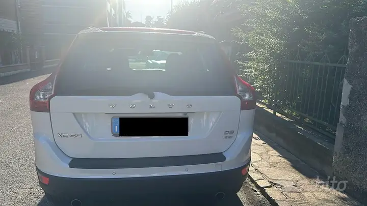 Volvo Xc60 2012 photo 2