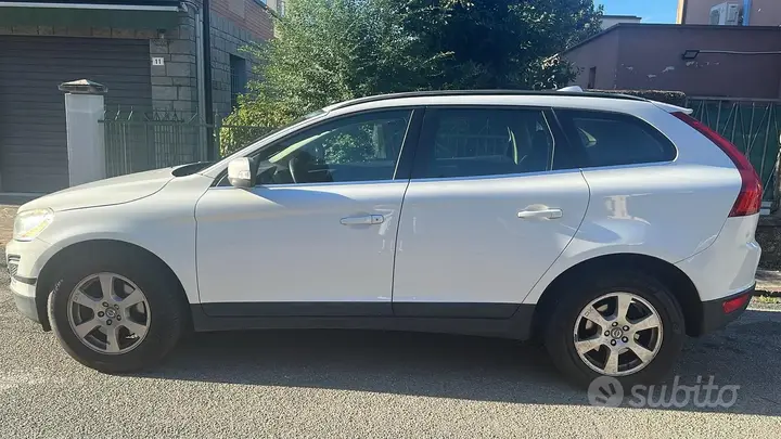 Volvo Xc60 2012 photo 3