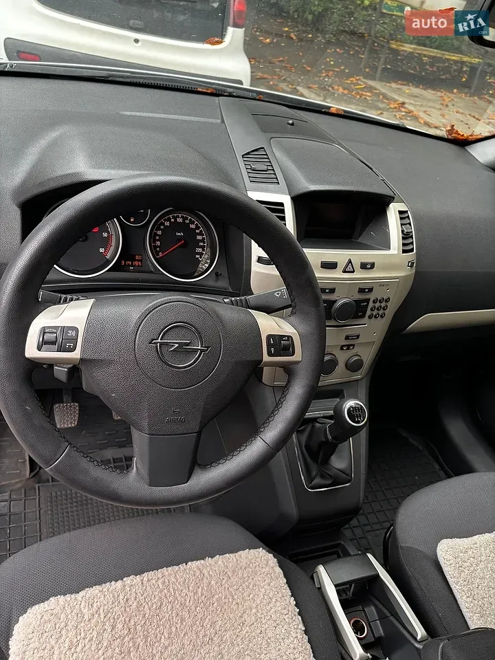 Opel Zafira 2008 photo 2