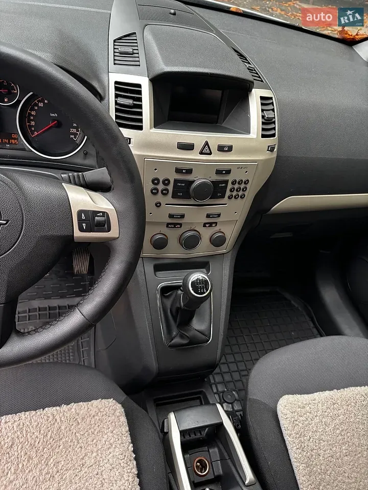 Opel Zafira 2008 photo 3