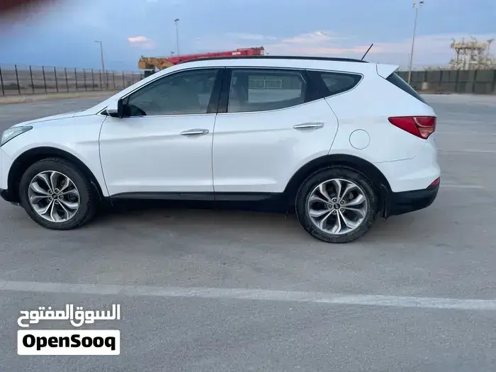 Hyundai Santa Fe 2015 photo 3