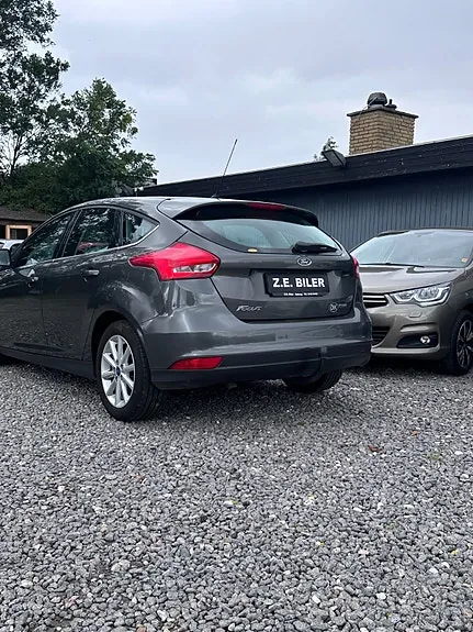Ford Focus 2015 photo 5