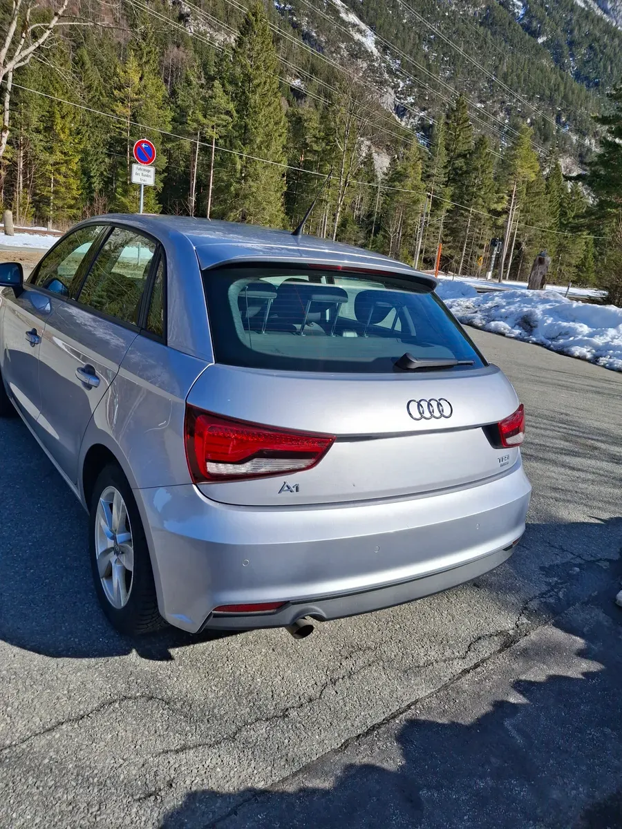 Audi A1 2016 photo 3