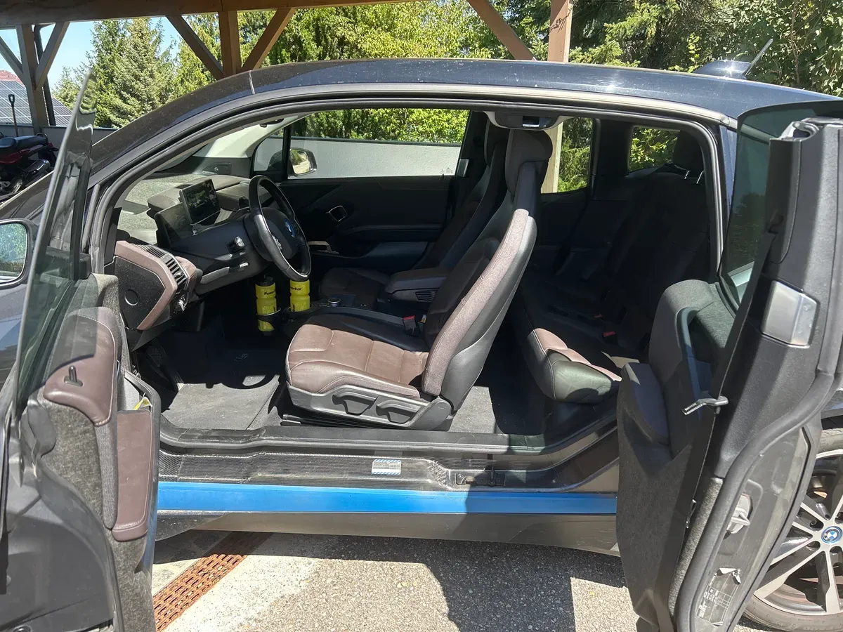 BMW I3 2019 photo 2