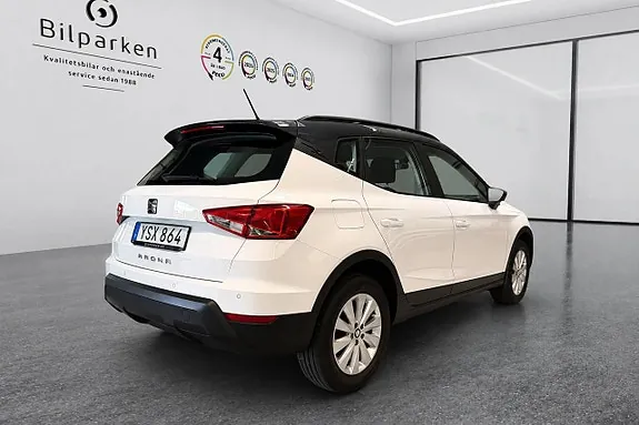 Seat Arona 2019 photo 2