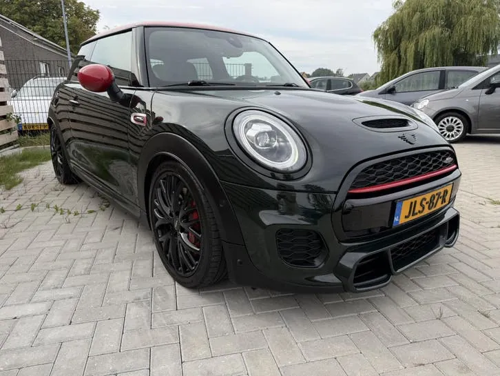Mini John Cooper Works 2020 photo 3