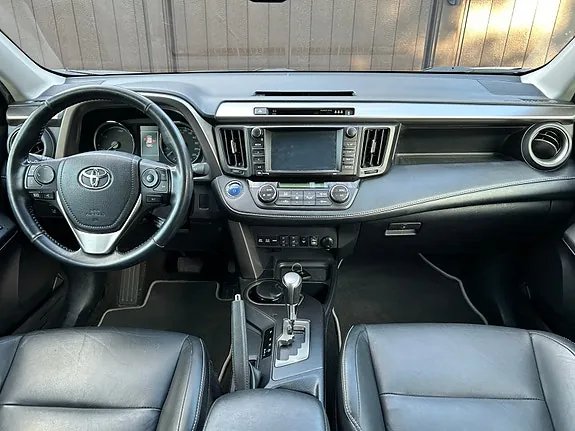 Toyota Rav4 2018 photo 5
