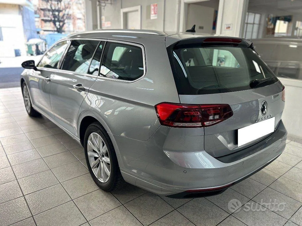 Volkswagen Passat 2022 photo 4