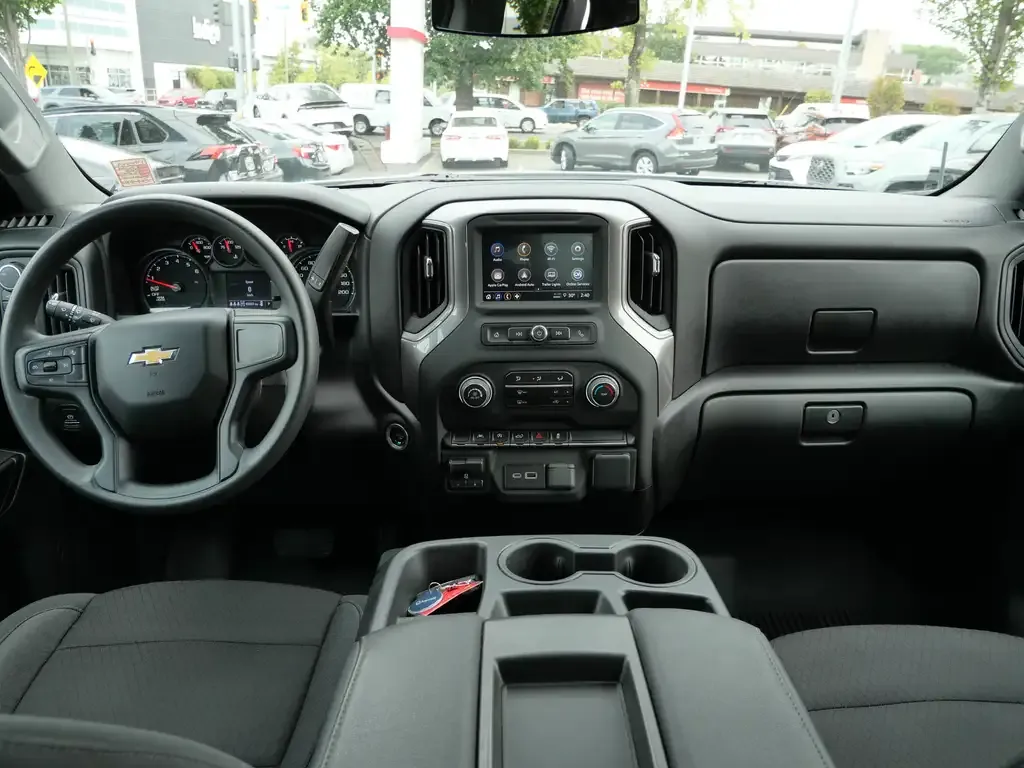 Chevrolet Silverado 1500 2024 photo 5